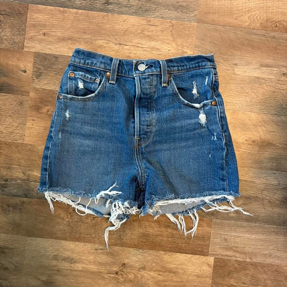 Levis ribcage high waisted denim shorts